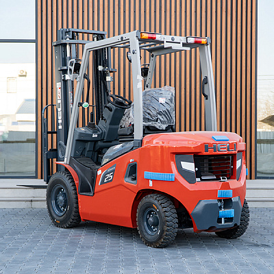 Stivuitor Diesel și GPL
HELI
CPCD25-M3RG3 M350